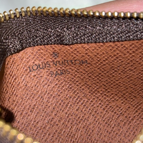 Louis Vuitton Brown Monogram Key Pouch - Picture 8 of 10